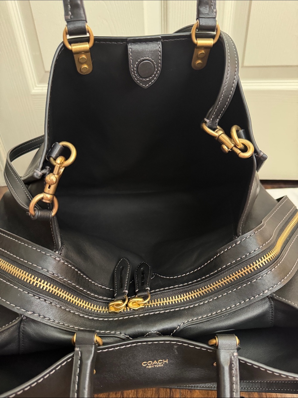 Coach Rogue Bag 40 Brass/Black CCX21 - Picture 5 of 9
